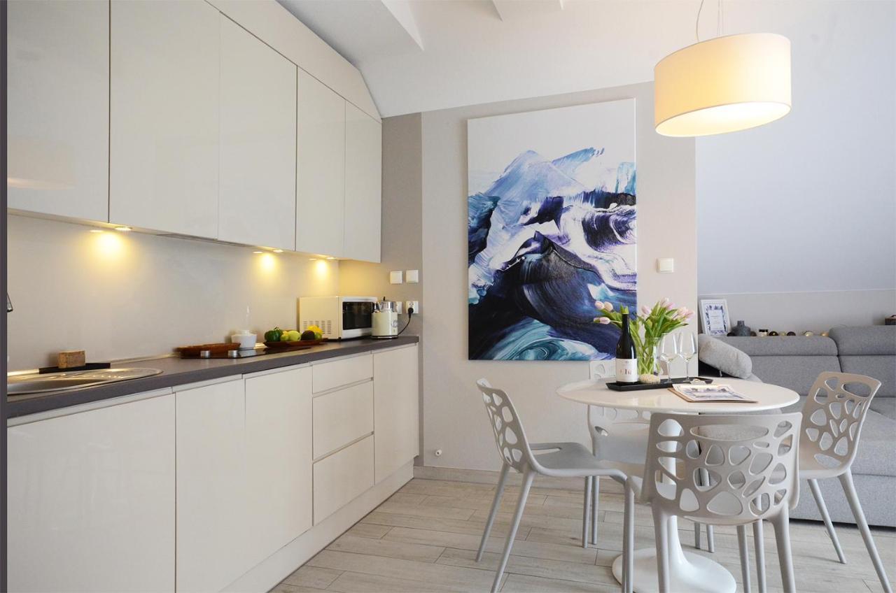 Apartamenty Biala Sowa Czarna Gora 시에나 외부 사진