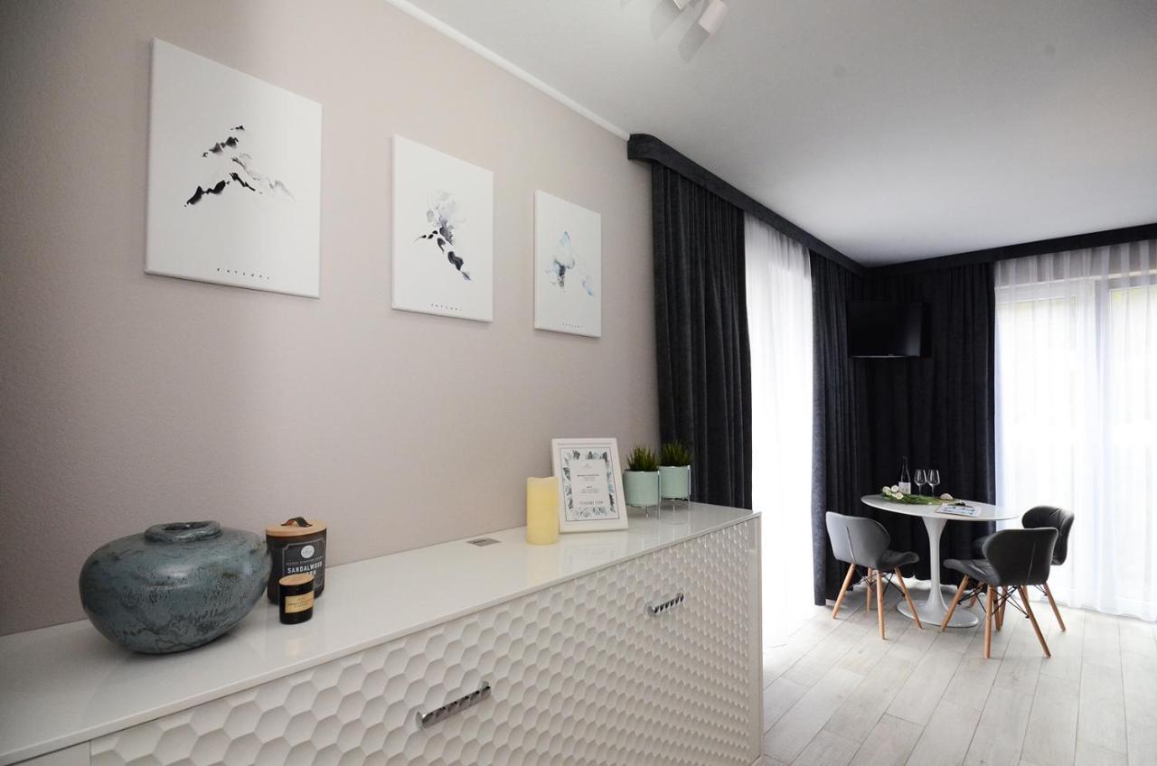 Apartamenty Biala Sowa Czarna Gora 시에나 외부 사진
