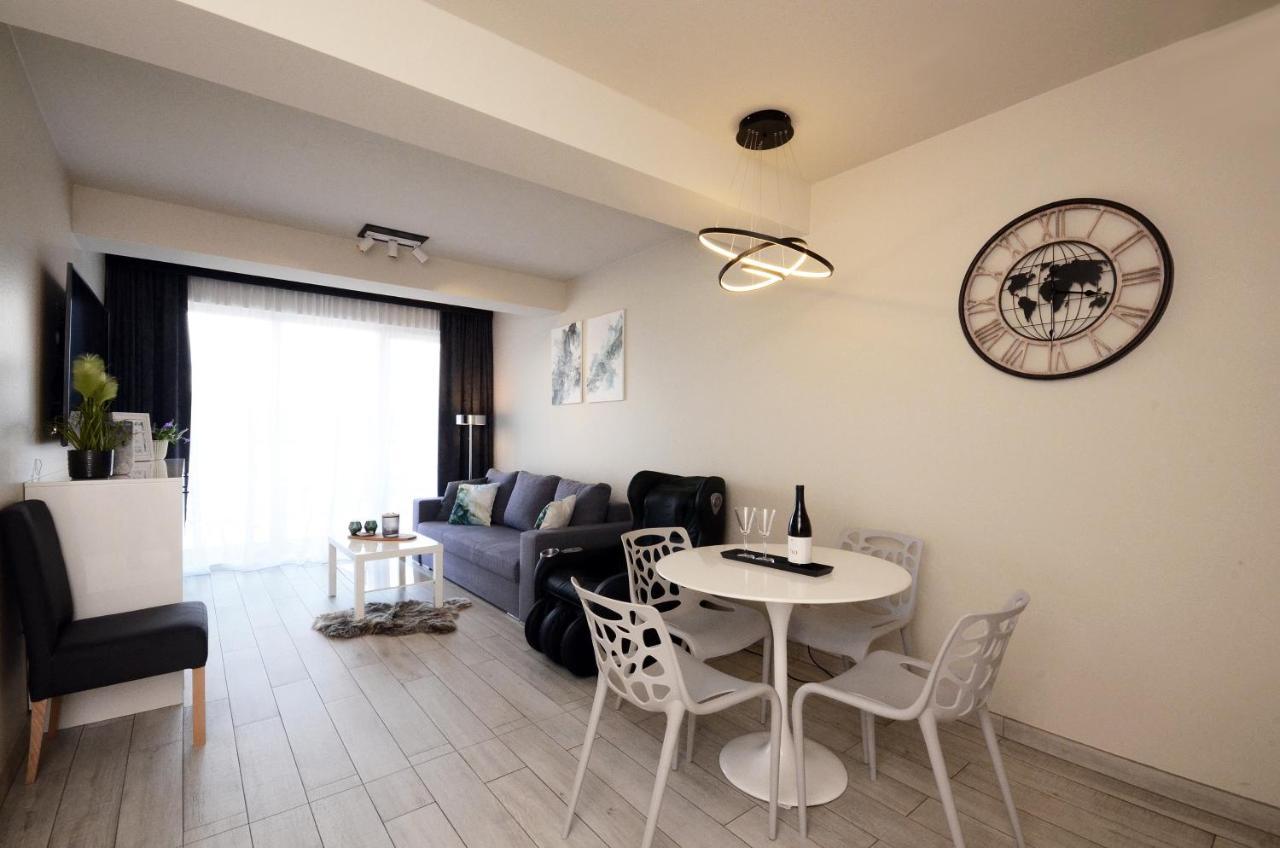 Apartamenty Biala Sowa Czarna Gora 시에나 외부 사진